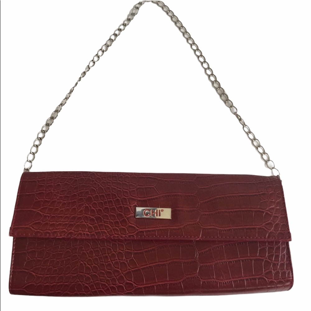CHI Burgundy Red Maxi Clutch with Optional Chain Strap Baguette East West - Picture 1 of 10